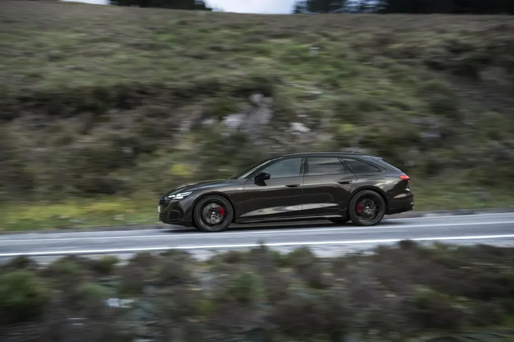 Jakie pakiety ubezpieczeń komunikacyjnych warto wybrać?